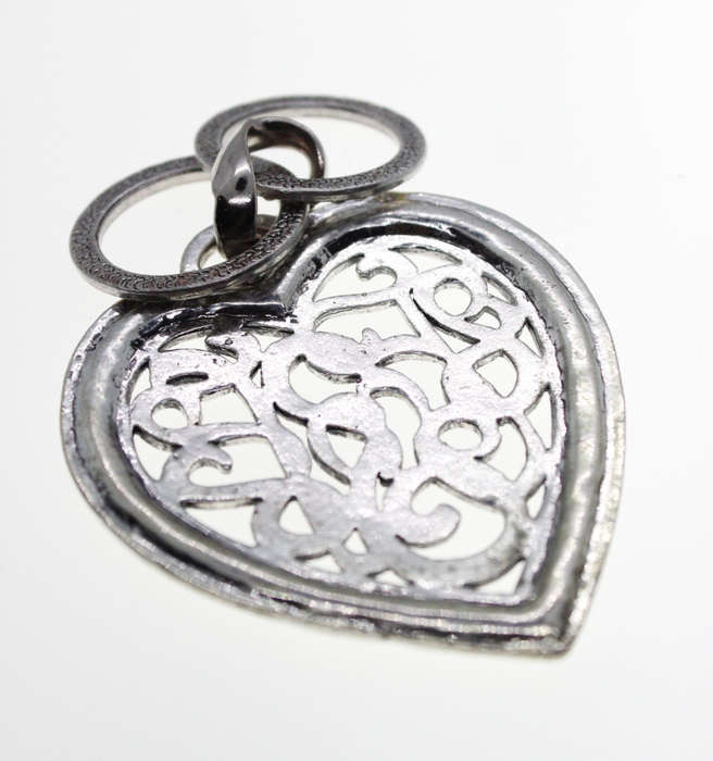 Pendant - Silver Tone Heart with Filigree and Diamante Design with 2 Circles - ML2531