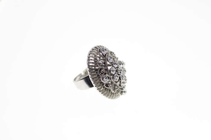 Ring - Vintage Silver Tone Diamante Ring with Filigree and Marcasite Design - ML2542