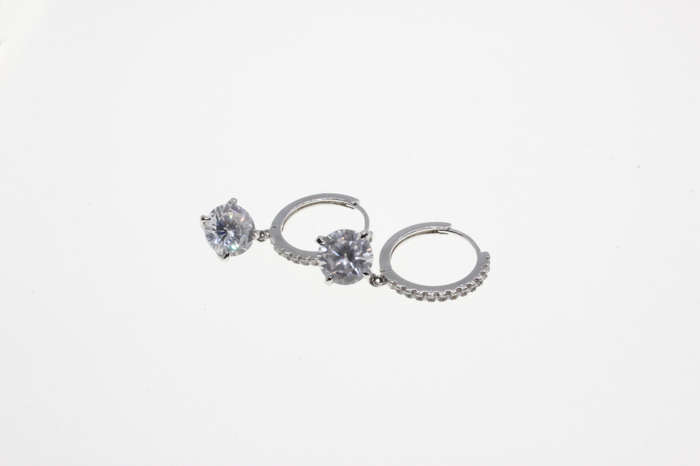 Earrings - Fashion Silver Tone Sleeper Style with Diamantes and Large Clear Stone - ML2604