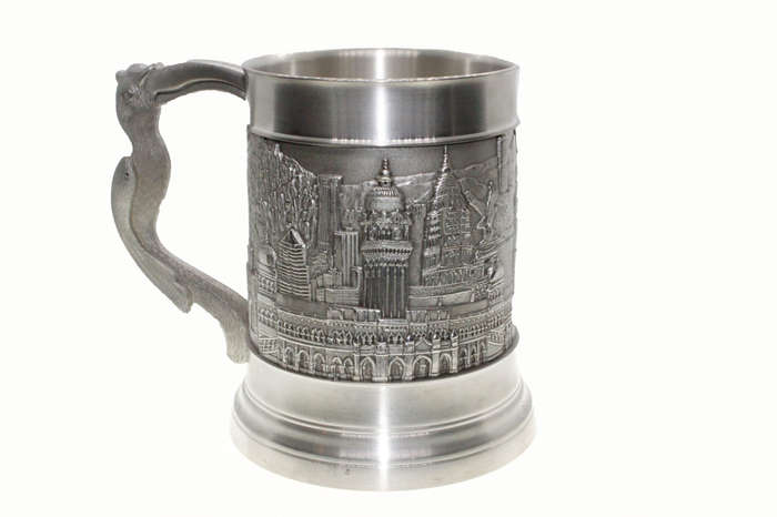 Tankard - Malaysian Pewter Tankard with Hornbill Handle, Stamped Royal Seeangor Pewter - ML2657