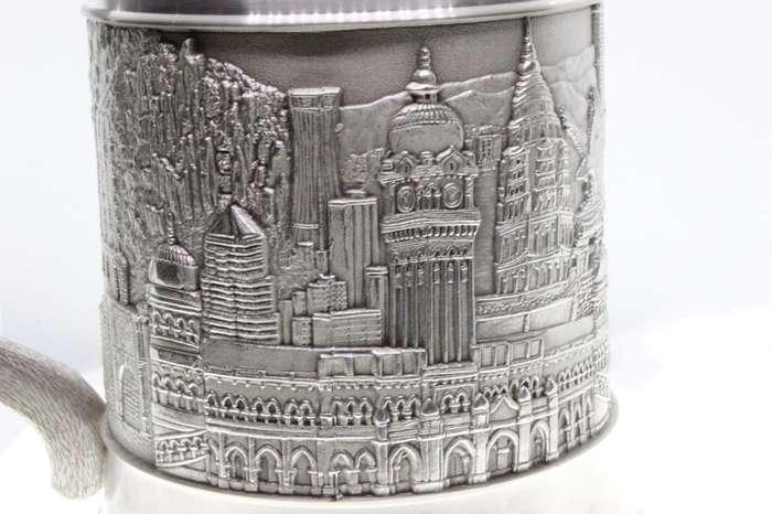 Tankard - Malaysian Pewter Tankard with Hornbill Handle, Stamped Royal Seeangor Pewter - ML2657