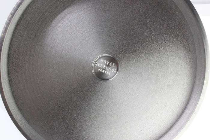 Tankard - Malaysian Pewter Tankard with Hornbill Handle, Stamped Royal Seeangor Pewter - ML2657