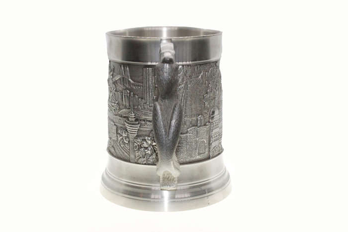 Tankard - Malaysian Pewter Tankard with Hornbill Handle, Stamped Royal Seeangor Pewter - ML2657