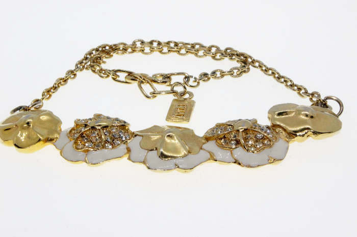 Necklace -  Gold Tone Pansy Style Choker. Diamante Centres with White Enamel - ML2671