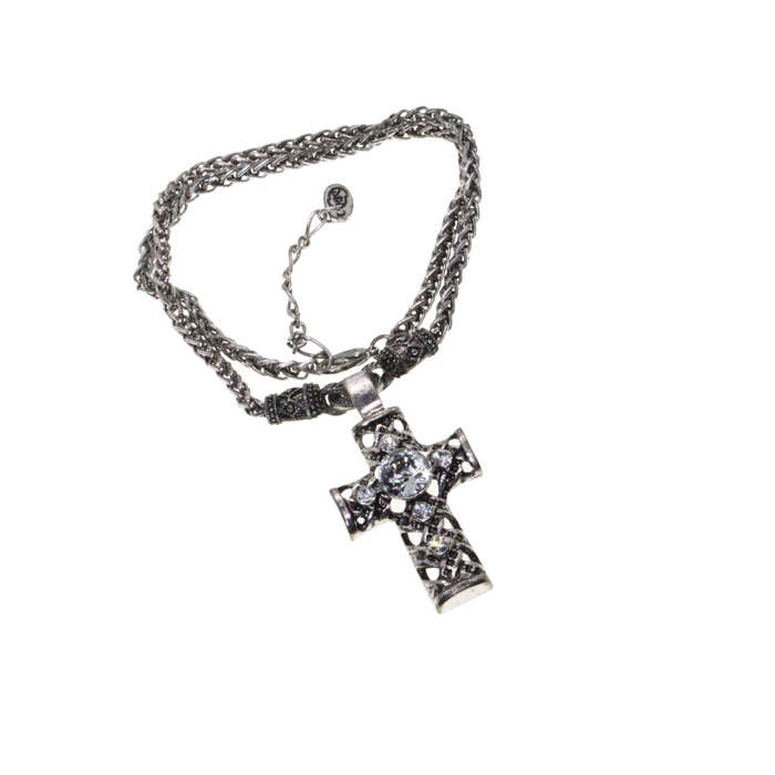 Necklace - Silver Tone Ornate Cross Pendant. Large Centre Clear Stone & Diamantes. Chain - ML2806