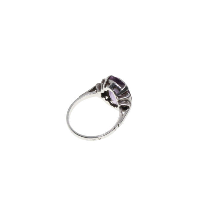 Ring - Silver stamped Vintage Amethyst Ring Oval Shape with Claws and Marcasite design. - ML2849
