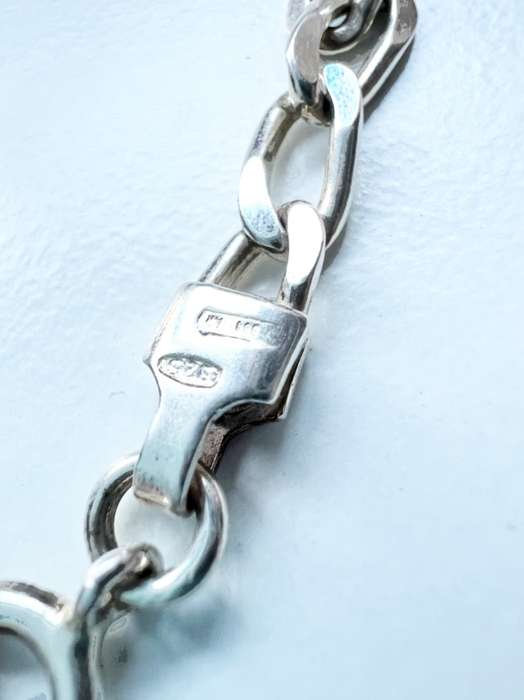 Bracelet - Vintage 925 Silver ID Bracelet. Linked Chain ML2022