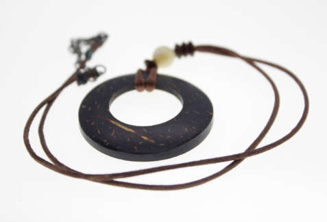 Vintage - Leather Thong with Round Pendant Circle with Open Centre - ML2282