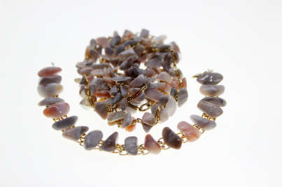 Set - Vintage Necklace and Bracelet Set, Gold Tone Sea Shell Design with Gold Tone Links - ML2284