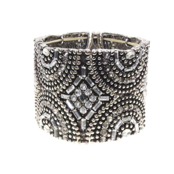 Bracelet - Silver Tone Chunky Adjustable Bracelet surrounded by Detailed Design & Diamantes - ML3135
