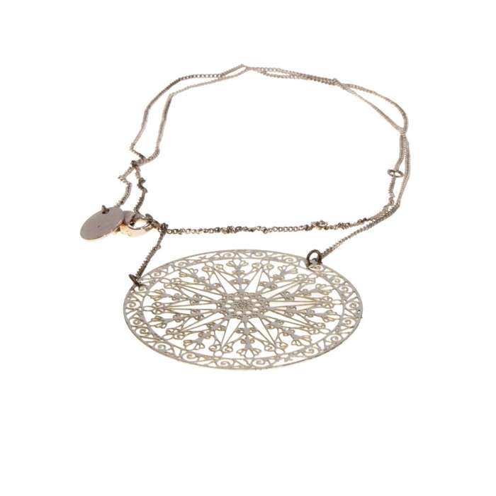 Necklace - Gold Tone Chain with Lacey Disc attached to Chain - ML3223