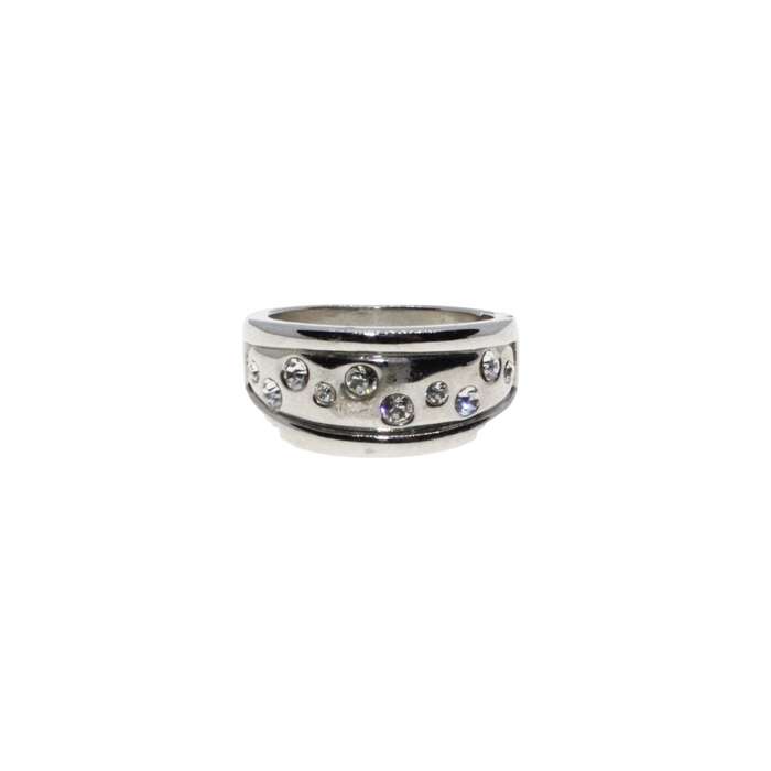 Ring - Silver Tone Chunky Wide Band. 10 x Diamante Designed Centre - ML3226