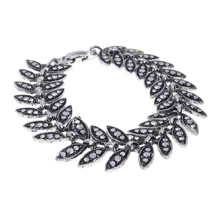 Bracelet - Silver Tone Vintage Leaf Shape Links. Marcasite Design. - ML3309