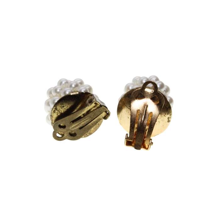 Earrings - Gold Tone Vintage Faux Pearl Cluster Earrings. Clip Ons - ML3339