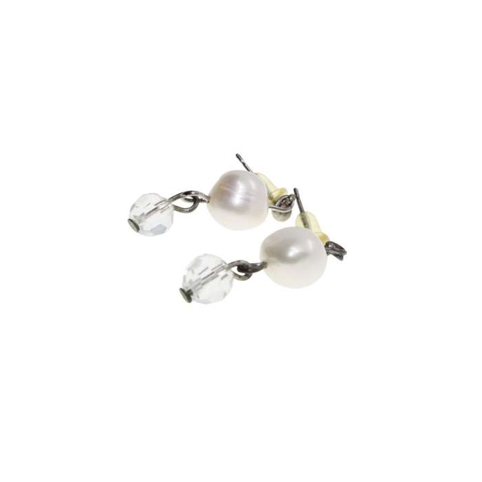 Earrings - Silver Tone Freshwater Pearl and Crystal Bead Earrings. Pierced Ears. - ML3414