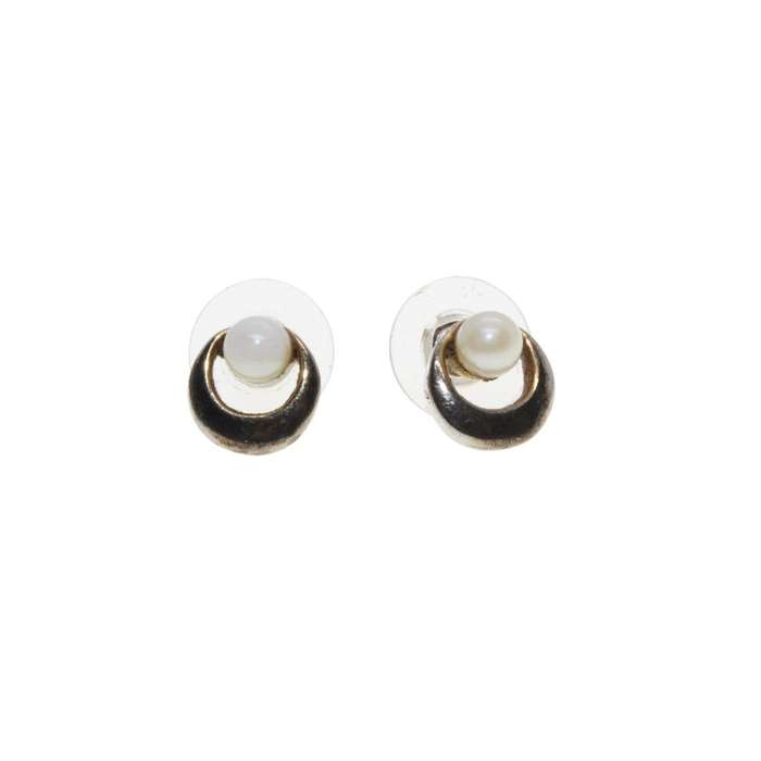 Earrings - Gold Tone Round Earrings with Faux Pearls for Pierced Ears - ML3422