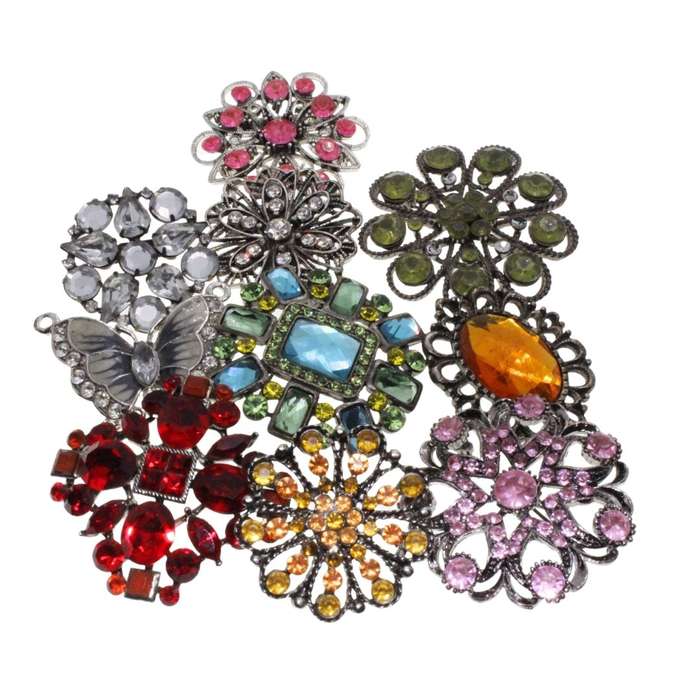 Brooches - Assorted colours, sizes, shapes, beads. Fun Fashion Party Brooches x 10 - ML3438