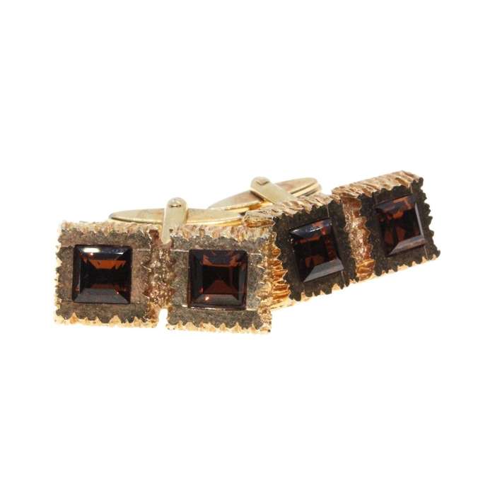 Cufflinks - Gold Tone Vintage Square Cufflinks. Rigid Texture. Copper Coloured Rhinestones - ML3474