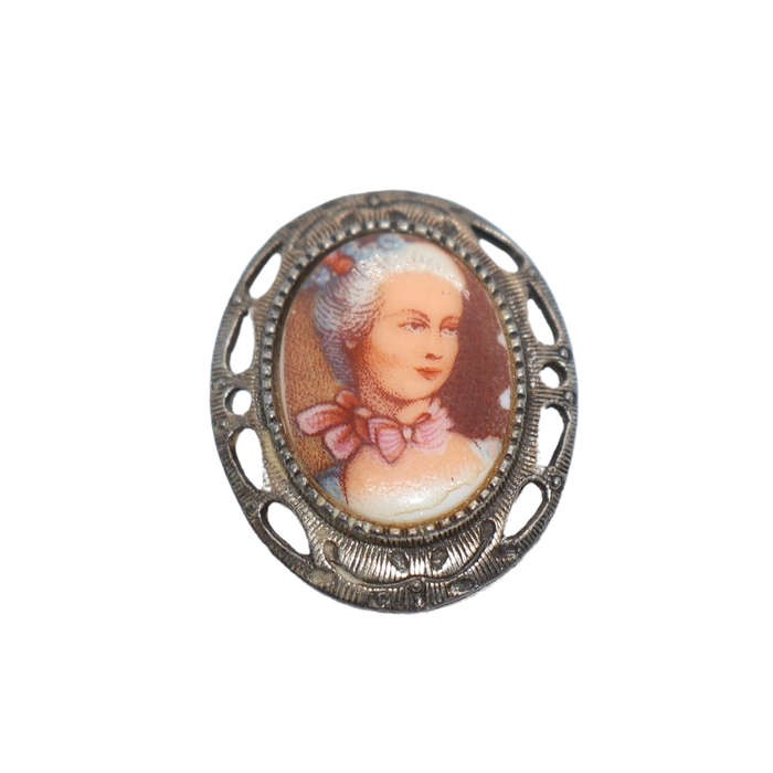Brooch - Vintage Pin Brooch. Gold Tone - ML3623