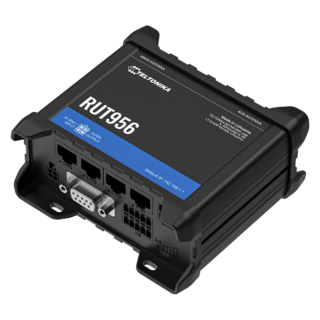 Teltonika RUT956 LTE Cat 4 GNSS antenna OR DinRail Industrial Router