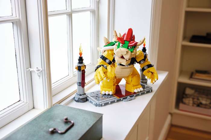 LEGO Super Mario: The Mighty Bowser (New) - LEGO 10000G