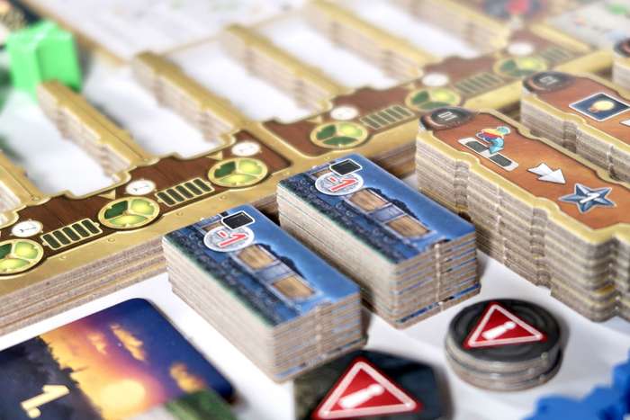 Nucleum (New) - Board & Dice 3500G