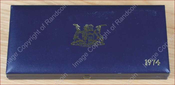 1974_Short_Proof_set_box_closed