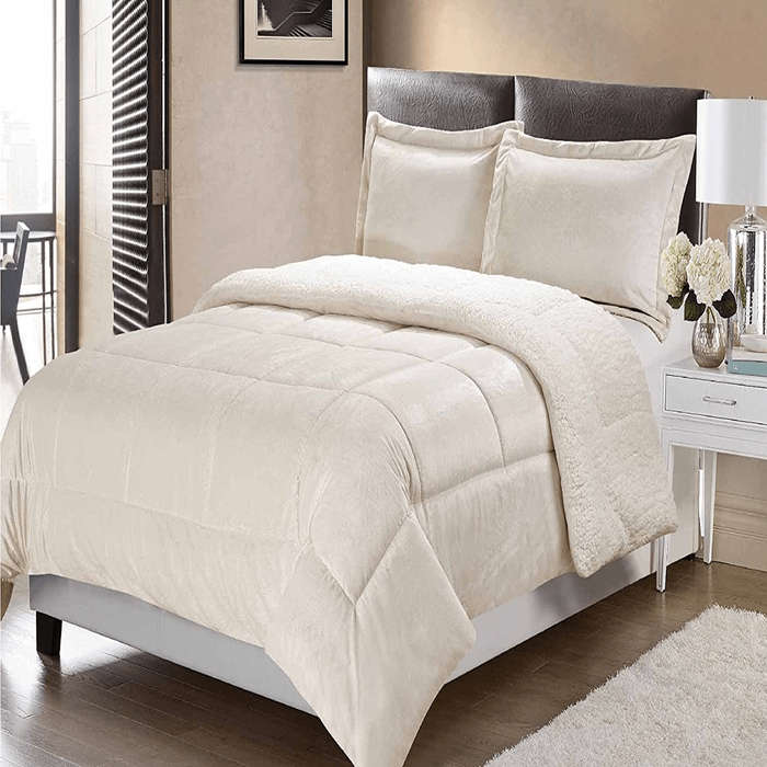 SMTE 3 Piece Fleece Comforter Set - Cream with keychain