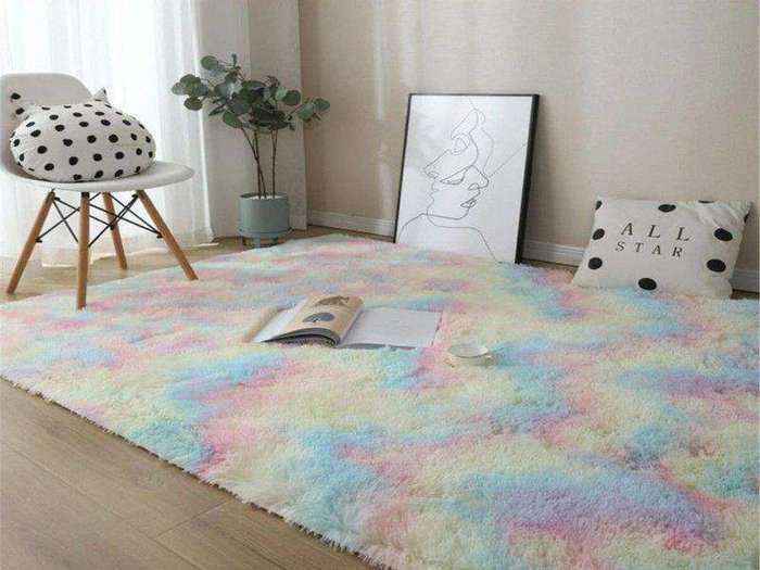 SMTE Rainbow Rug/Carpet with keychain