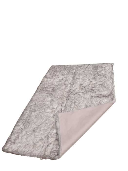 SMTE Fluffy Carpet - White And Grey with keychain