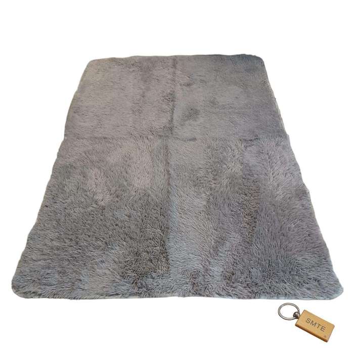 SMTE Luxurious Fluffy Carpet: Softness and Style for Your Space with Smte Keyring - Grey with key...