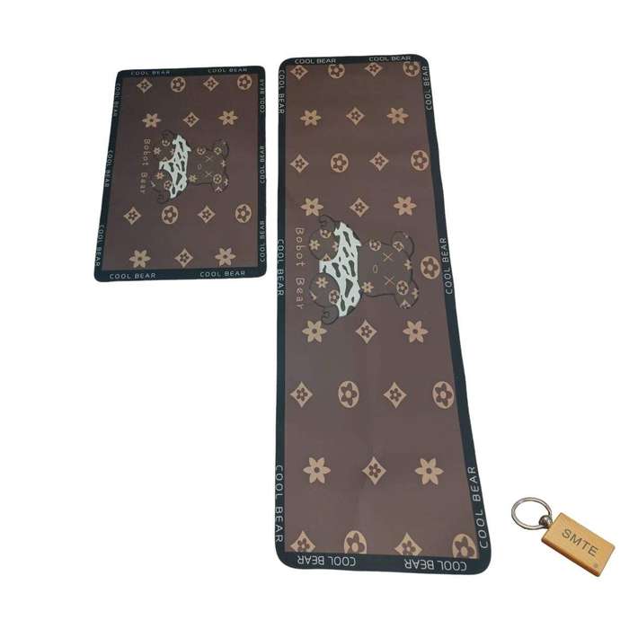 SMTE Durable Rubber Bathroom Floor Mat & Keyring - Brown with keychain