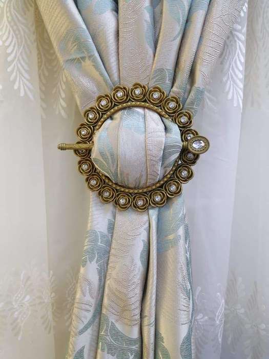 SMTE Curtain Holder Set (2 Pairs) - Gold with keychain
