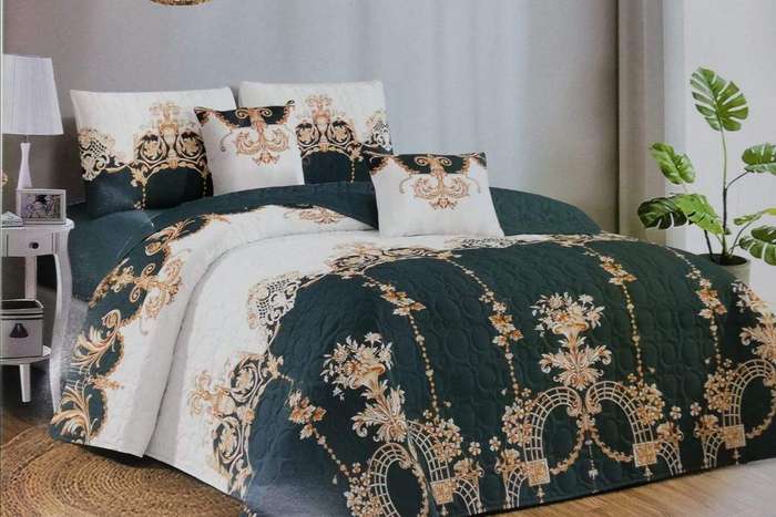 SMTE 5 Piece Quilt Set Green Flower Bedspread Set - Queen with keychain