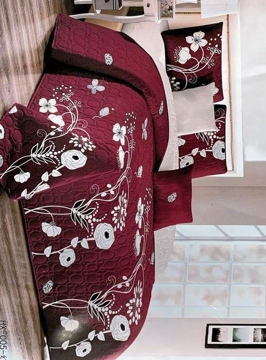 SMTE Bedspread Set Queen 5 Piece Microfiber Maroon White Garden with keychain