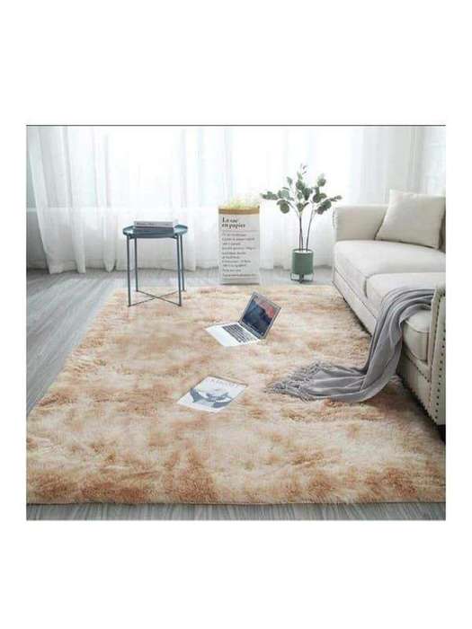 SMTE Soft Shaggy Fluffy Rug - Brown with keychain