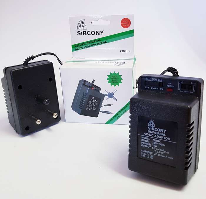Universal Variable Voltage AC/DC Adaptor (1000mA)