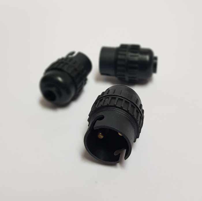 Black B22 Lampholder with Cord Grip