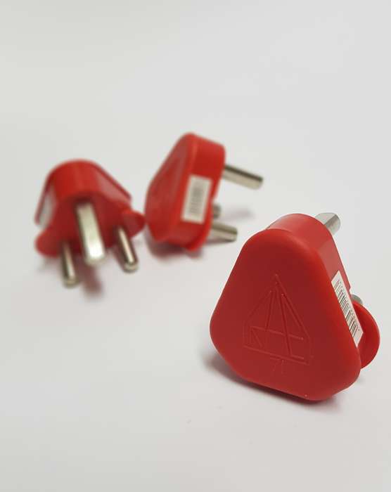 16A Dedicated 3-Pin Plug Top - Red
