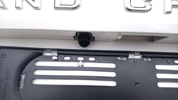 Toyota Landcruiser 300 series front camera and rear camera options