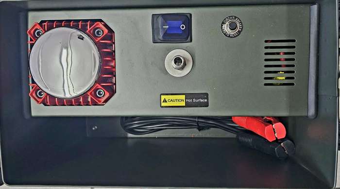 Compressor 12v in ammo case 180lpm
