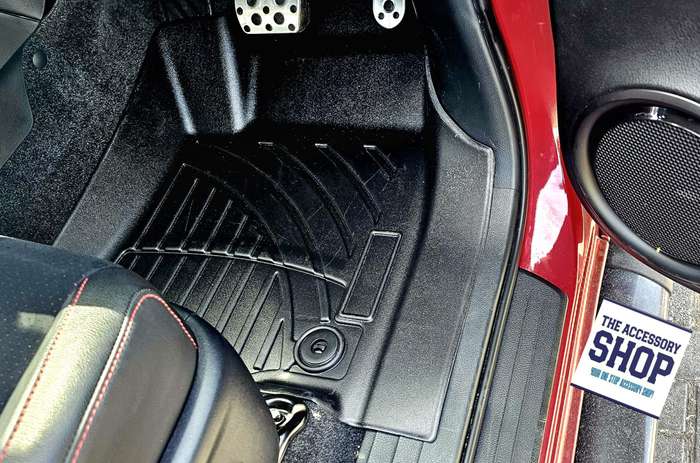 Toyota Hilux Rubber mat set Single or Double cab Moulded Revo 2016-