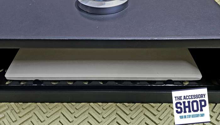 Pizza Oven with Stone and Temperature gauge Single. Afritrail
