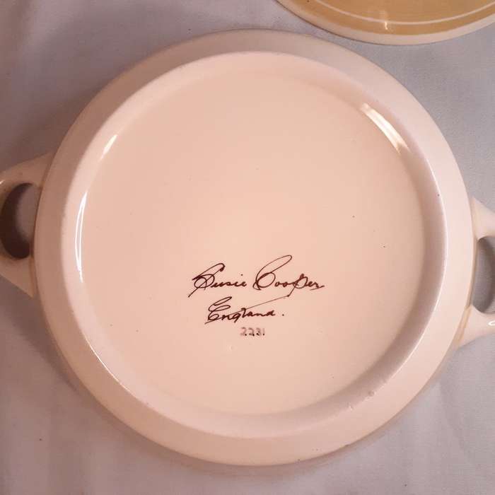 Susie Cooper Serving Dish and bowl pattern 2231-1940's