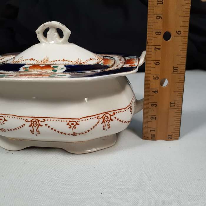 Sample miniature Lidded Bowl - sugar bowl - sweet bowl -Thomas Hughes Imperial Derby  1910 small