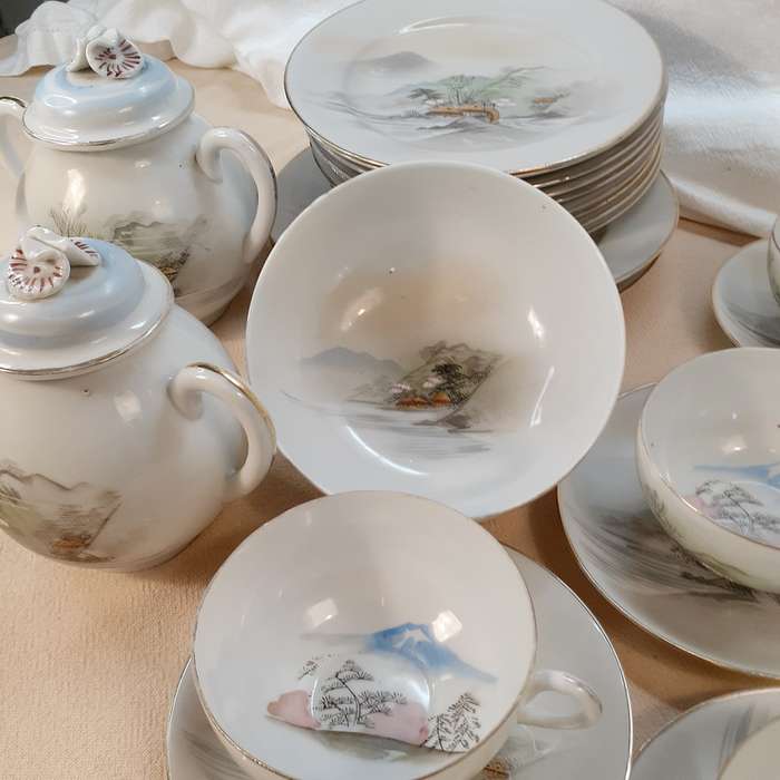 Oriental Japanese tea set - fine porcelain - hand decorated landscapes