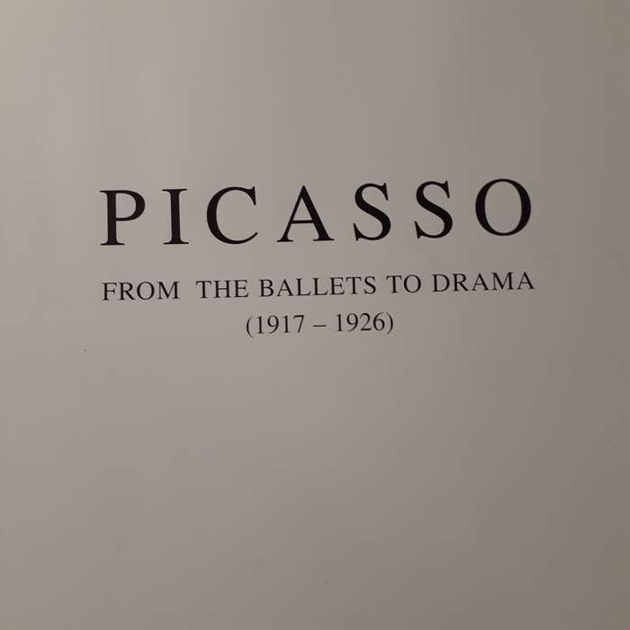 Picasso - From 1917 to 1926 from the ballets to drama  -  Konemann 30 x 30 x 4cms