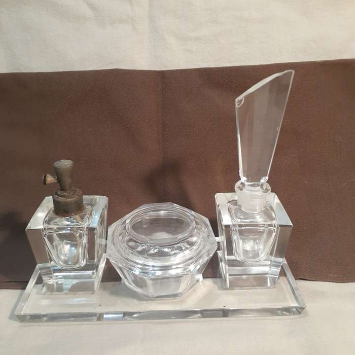 Crystal glass Deco dressing table set - some damage