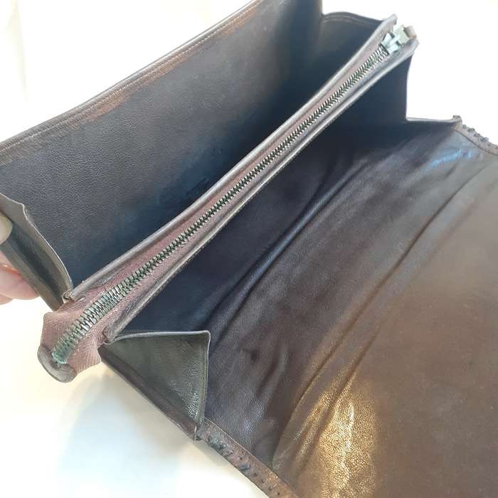 Vintage 1920's leather clutch handbag - Made in England 25 x 16 cms