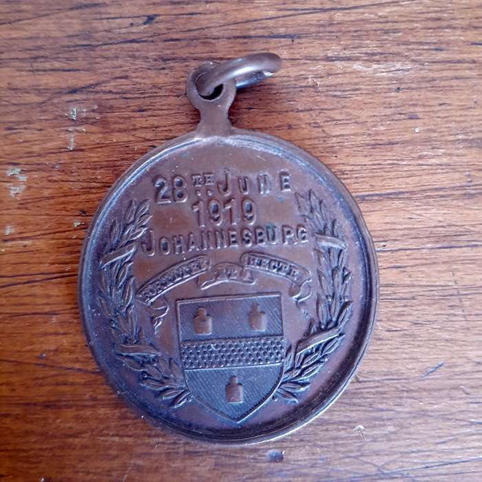WW1 Peace Medallion for end of the war  Johannesburg June 1919
